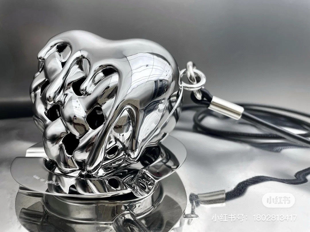 Metal Woven Heart Bag