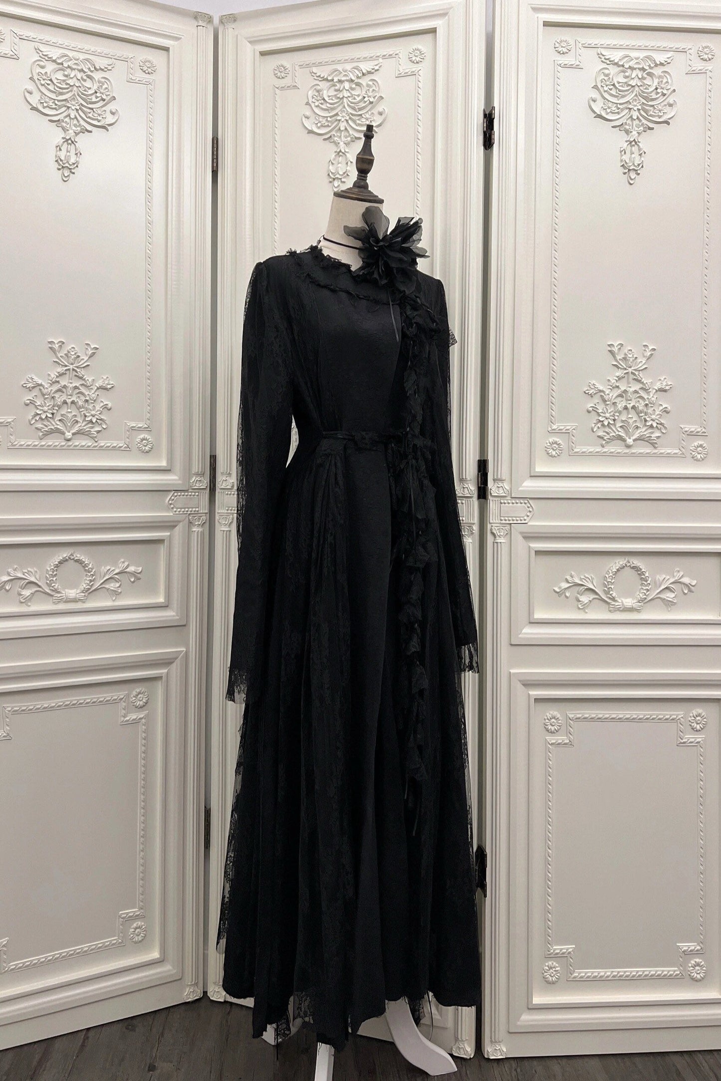 Withered Vine Bloom Coat