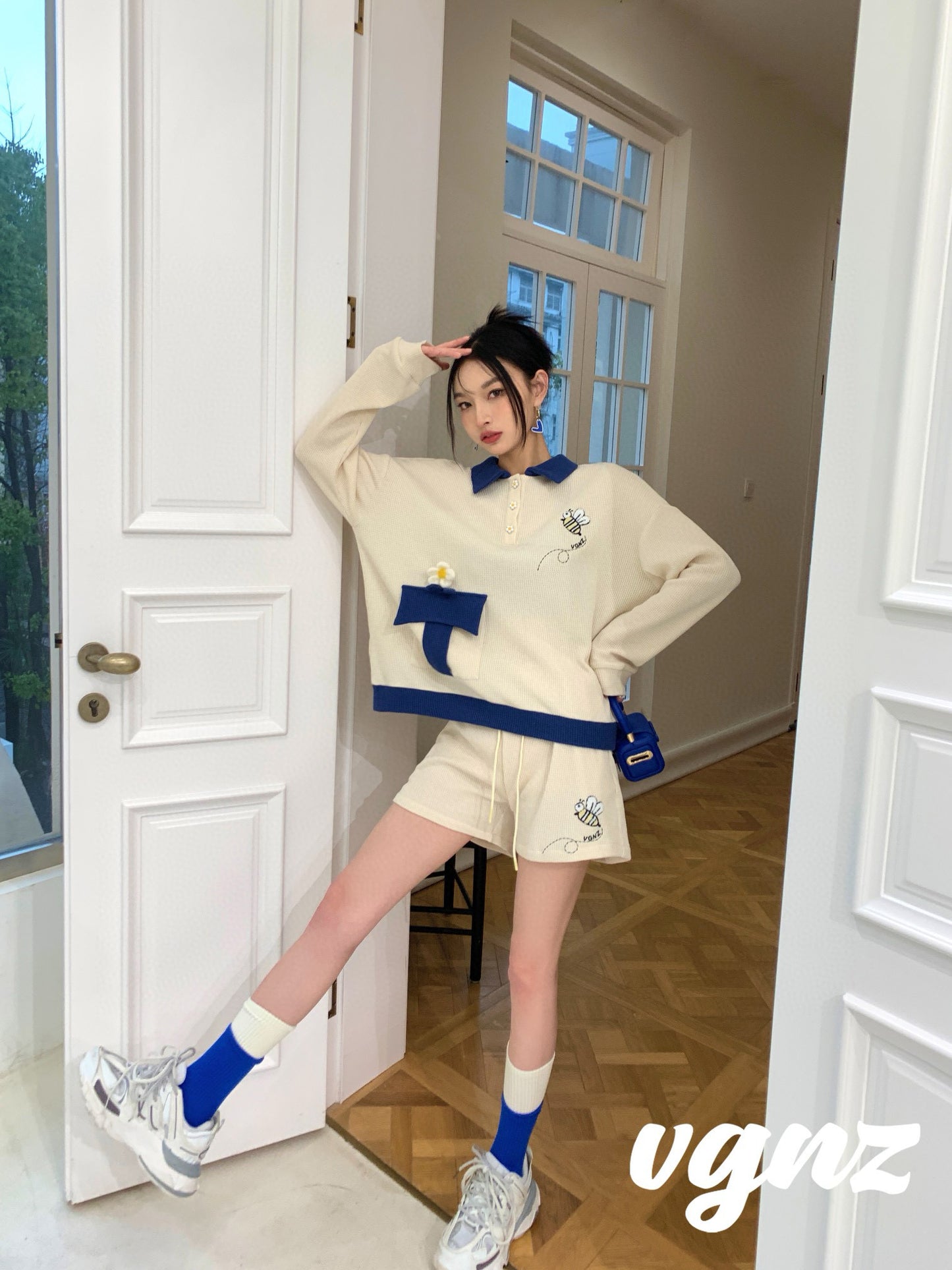 Embroidered Bee Casual Set