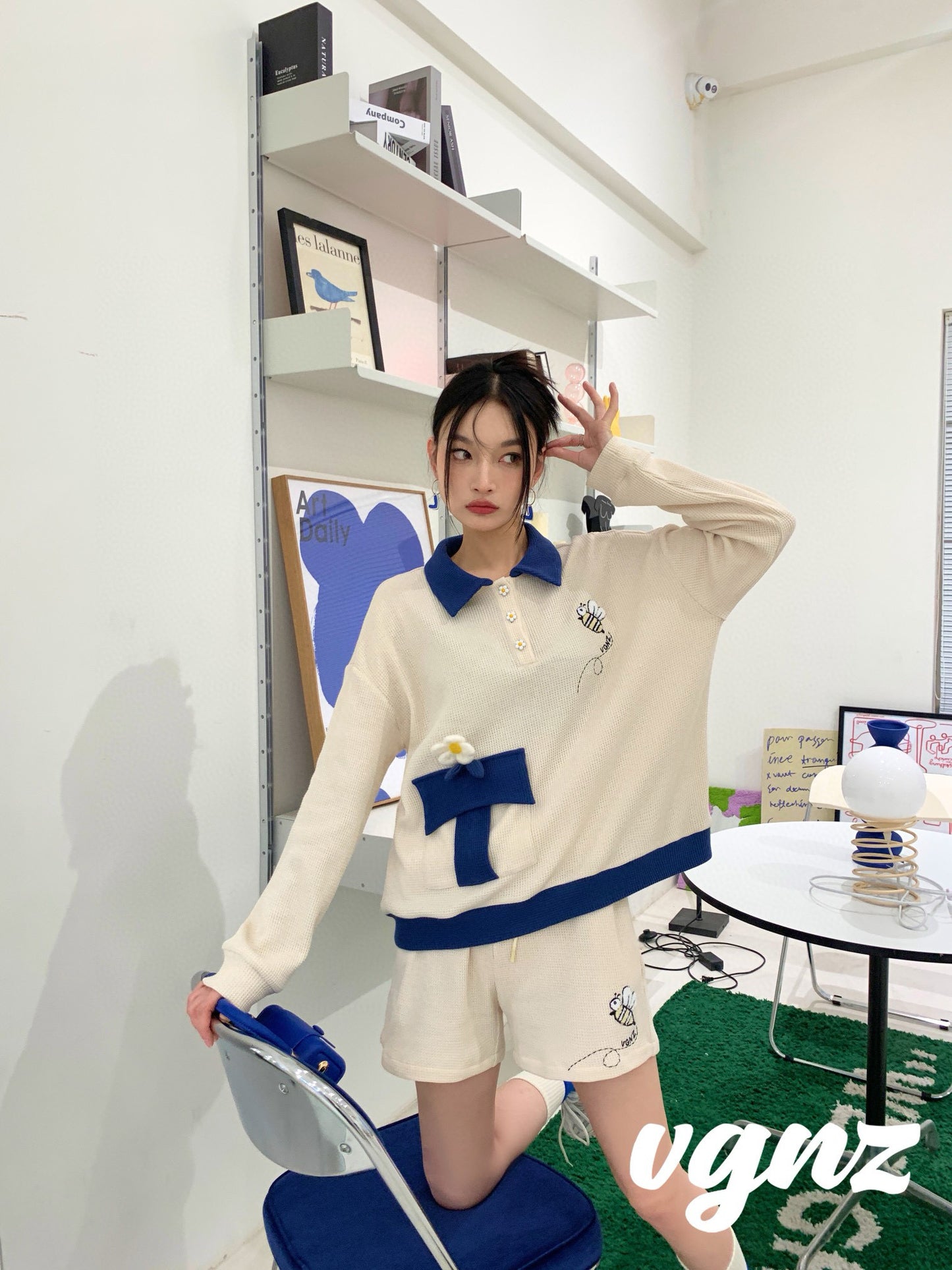 Embroidered Bee Casual Set