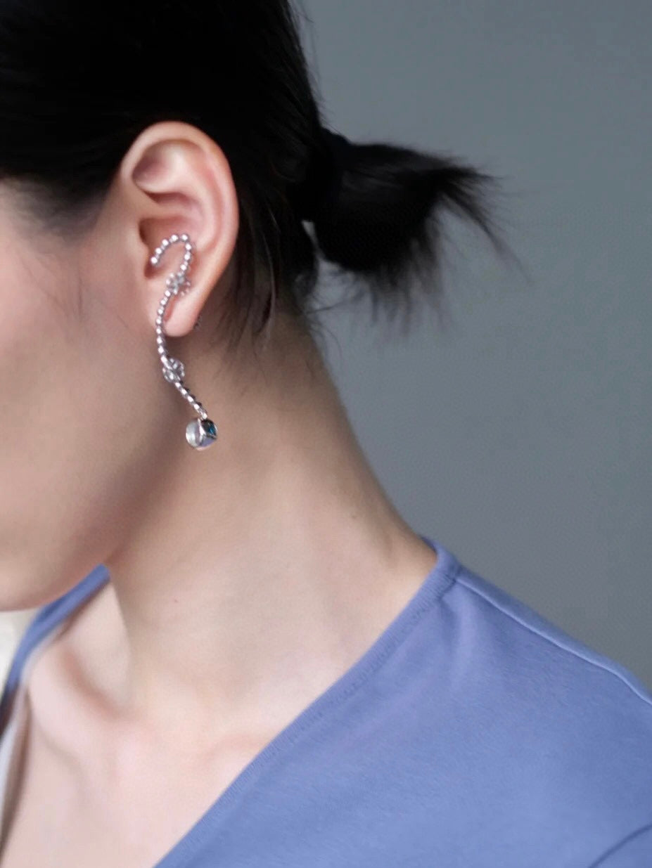 Irregular Flower Ear Cuff (Single)